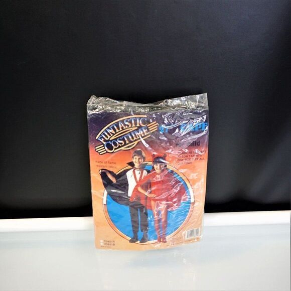 Halloween Cape Vintage Kids Funtastic Costume One Size Fits All 27" Black - Picture 8 of 8